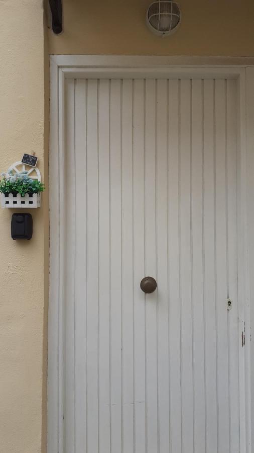 La Tana Nel Vicolo Apartamento Santa Marinella Exterior foto